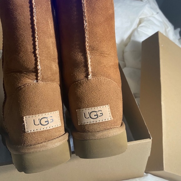 Ugg’s - Picture 8 of 12